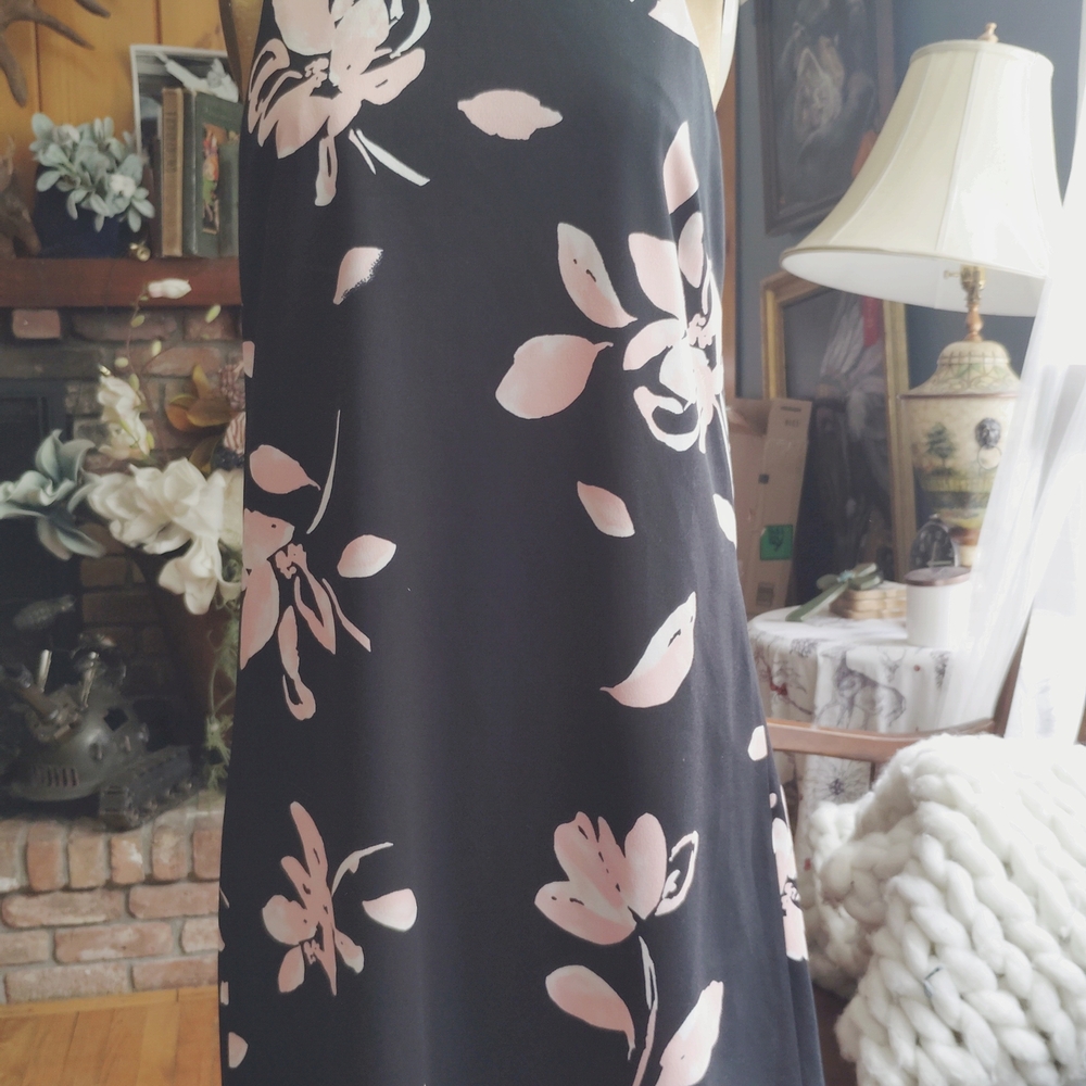 Lauren Ralph Lauren Elegant Black Dress with Pink Accents
